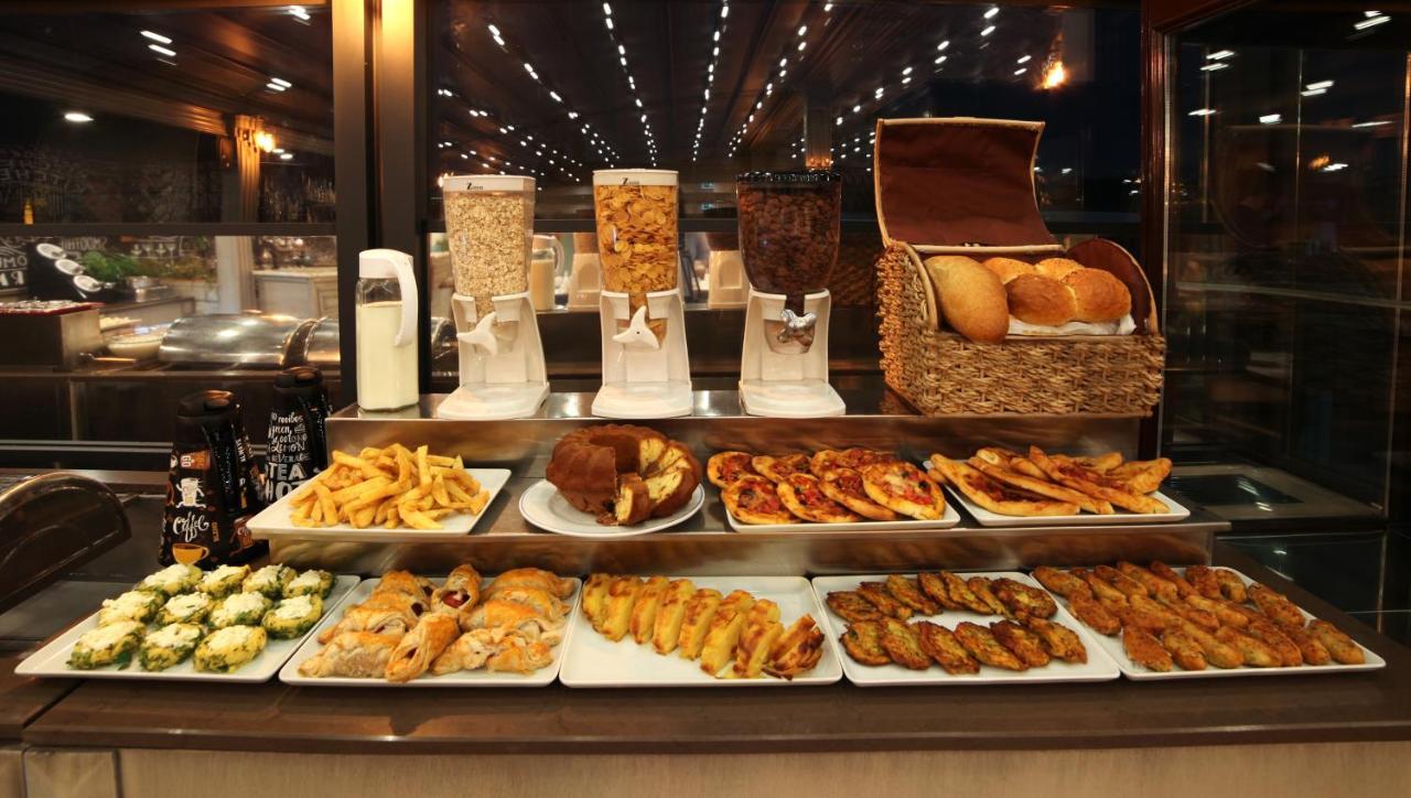Hotel Ephesus Istanbul Bagian luar foto