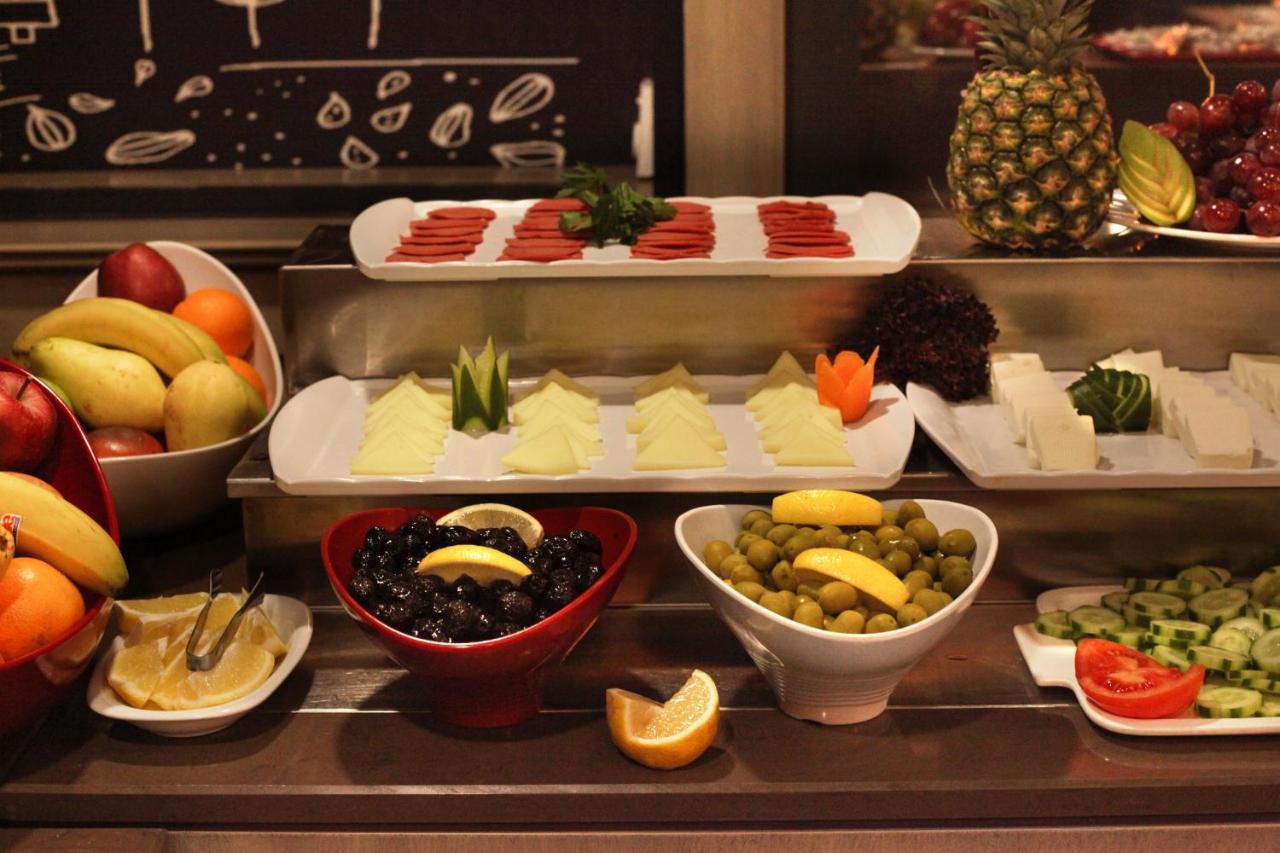Hotel Ephesus Istanbul Bagian luar foto